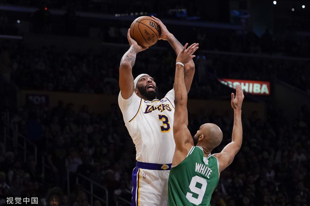 球员们之间 球员们之间